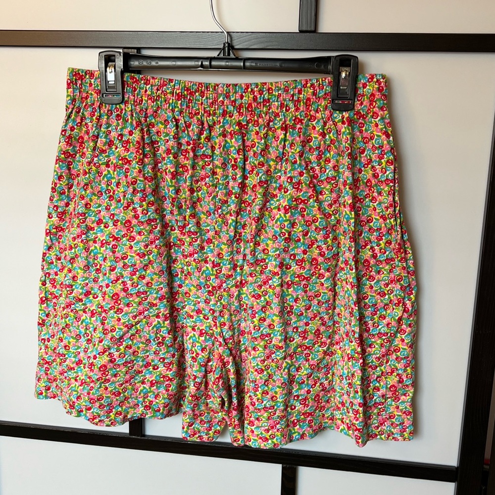 Lilly Pulitzer Vintage White Label knit pull on shorts. VGUC. Large. Nonsmoking